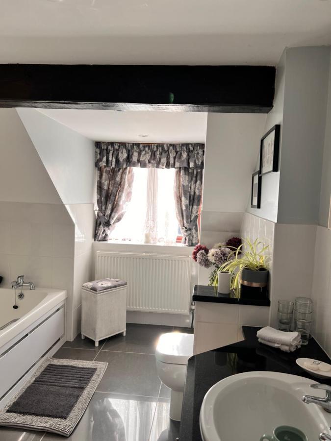 Reynolds Farm Guesthouse Canterbury Buitenkant foto