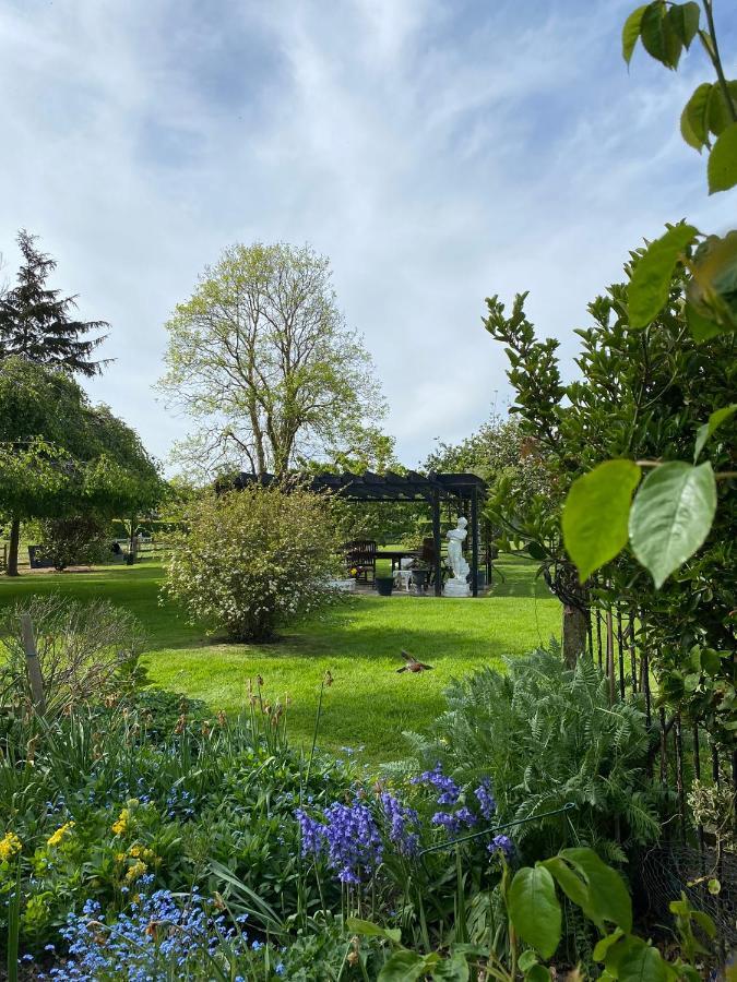 Reynolds Farm Guesthouse Canterbury Buitenkant foto